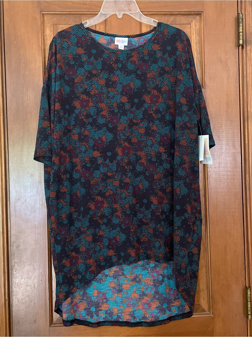 LuLaRoe Irma Women’s Floral Short Sleeve Tunic with Teal and Rust Accents Size M